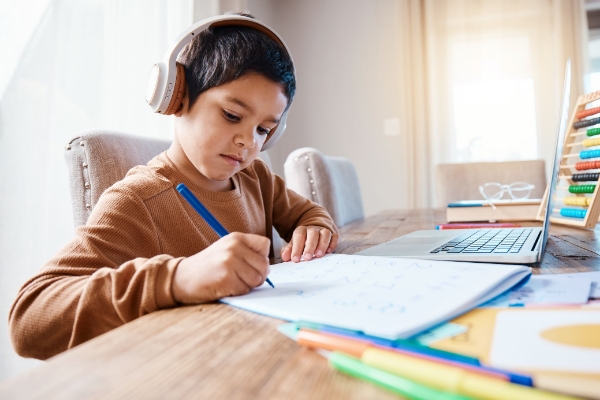 Routines help your child develop healthy habits and encourage them to become self-sufficient as they learn to meet daily expectations.