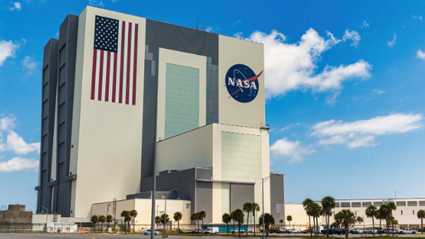 Space Center V2